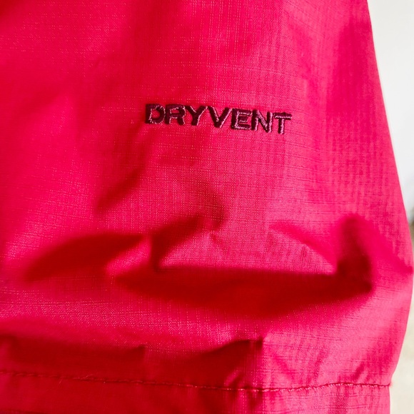 Northface Windbreaker (Red) - Picture 7 of 8